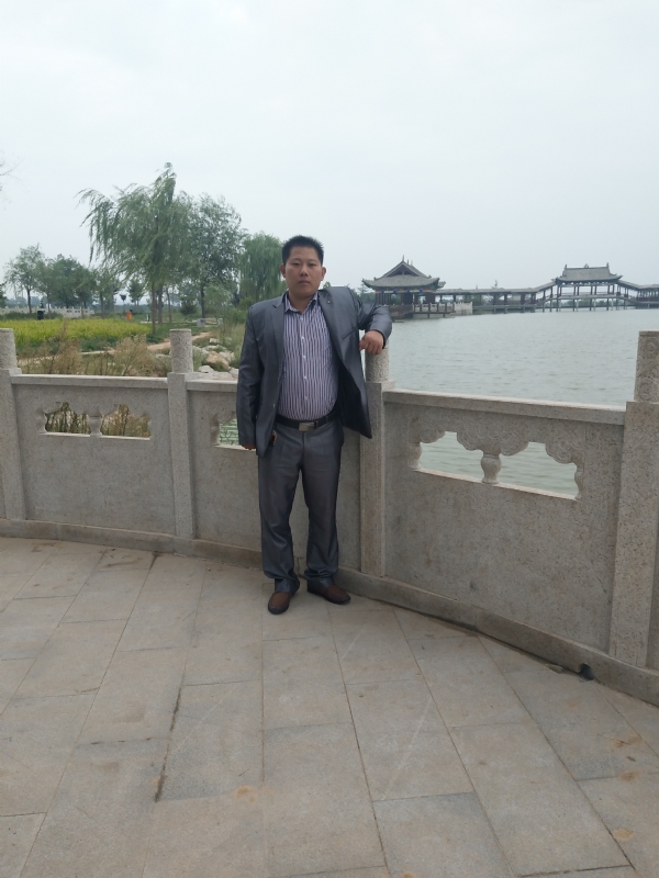 寻找爱的第一张照片--宁德相亲服务中心