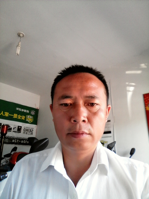 左手的第一张照片--宁德相亲服务中心