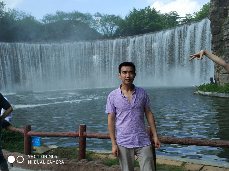 追梦人的第一张照片--宁德相亲服务中心