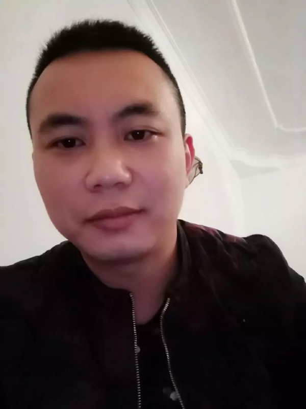 喜闻香气的第一张照片--宁德相亲服务中心