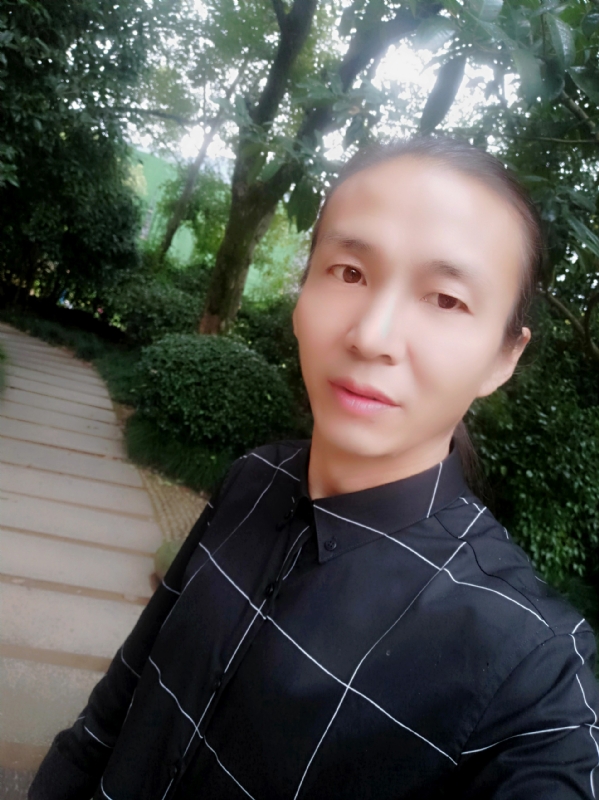 北方的狼的第一张照片--宁德相亲服务中心