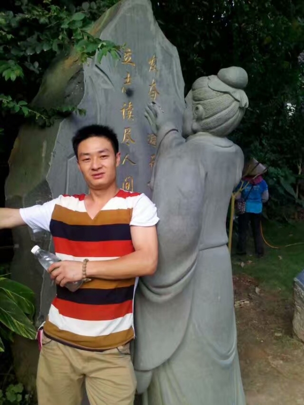 相依相伴的第一张照片--宁德相亲服务中心