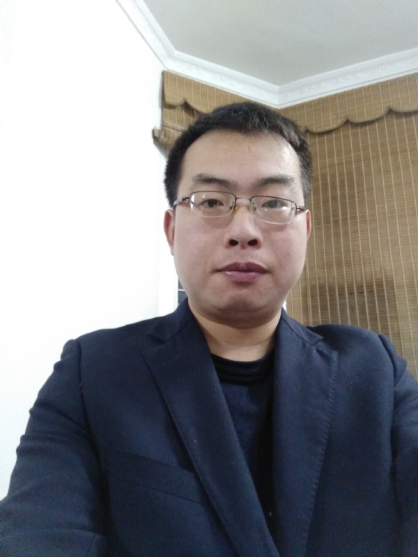 简单爱的第一张照片--宁德相亲服务中心