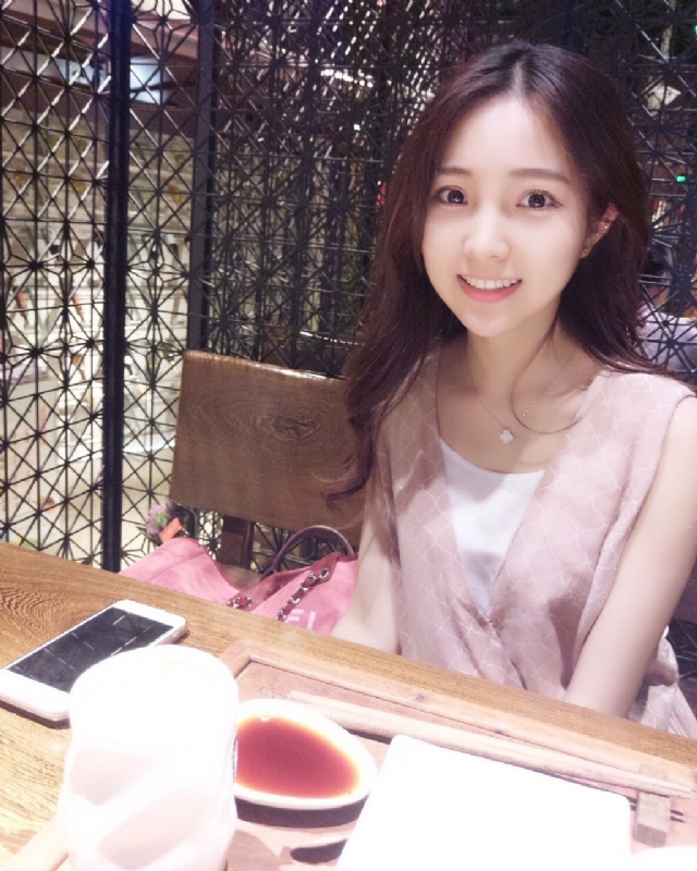 冰艳残阳的第二张照片--宁德相亲服务中心