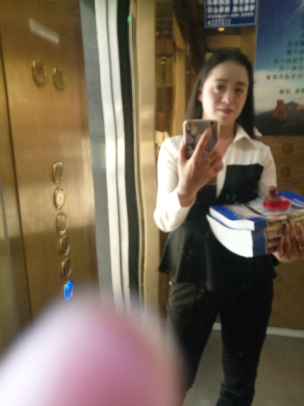 铿锵玫瑰的第一张照片--宁德相亲服务中心