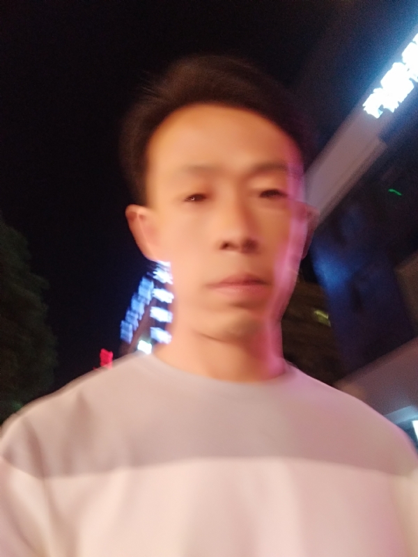 找个人来爱的第一张照片--宁德相亲服务中心