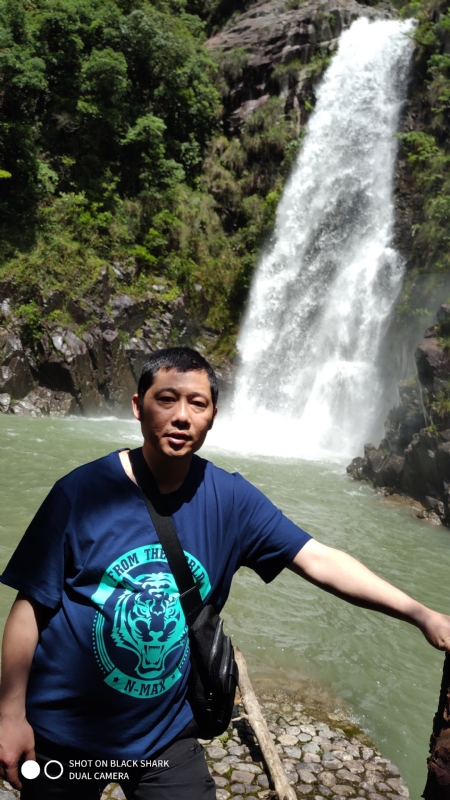 石头的第一张照片--宁德相亲服务中心