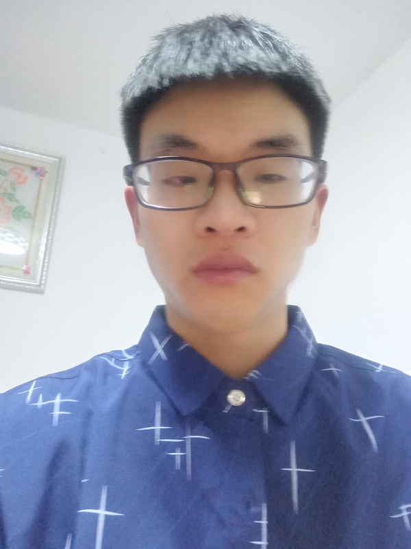 搬砖小伙的第一张照片--宁德相亲服务中心
