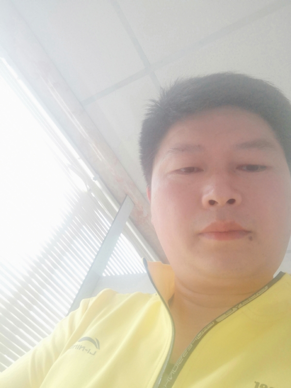 山男的第一张照片--宁德相亲服务中心