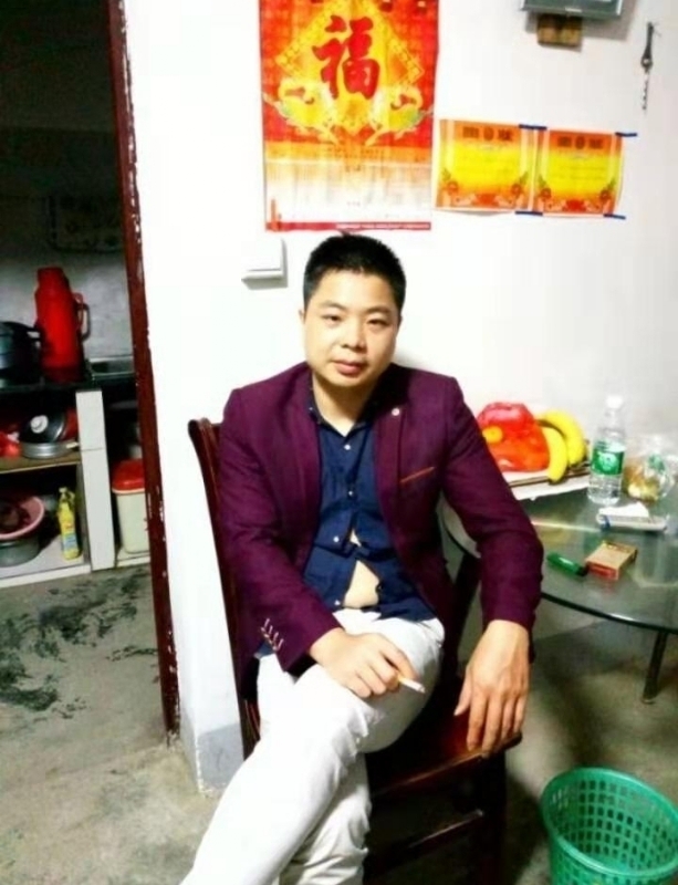 蓝色的微笑的第一张照片--宁德相亲服务中心