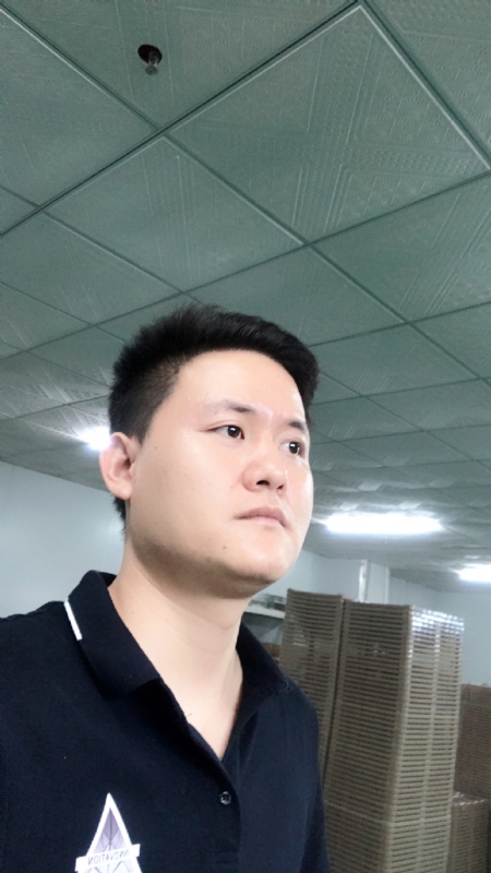 伟的第一张照片--宁德相亲服务中心