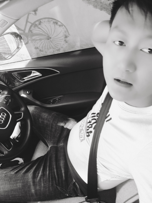 意中人的第一张照片--宁德相亲服务中心