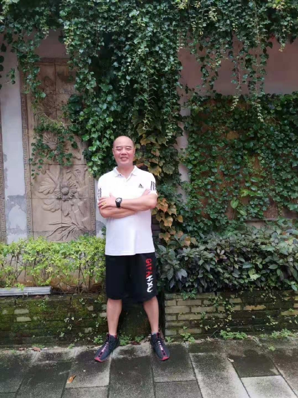 李国伟的第五张照片--宁德相亲服务中心