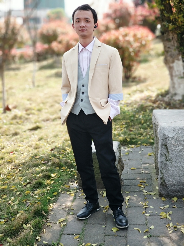 四叶草的第一张照片--宁德相亲服务中心