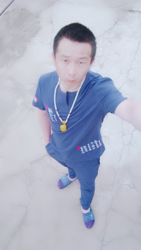 一叶之秋的第一张照片--宁德相亲服务中心