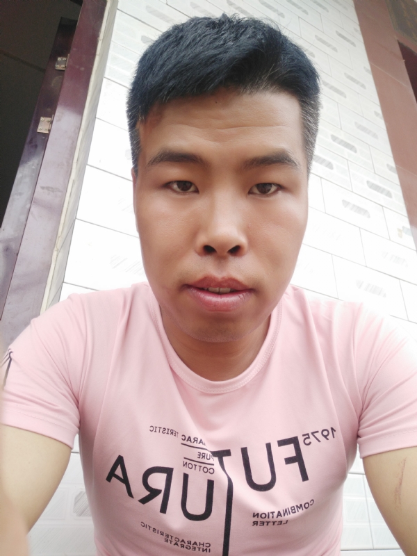 守护爱情的第一张照片--宁德相亲服务中心