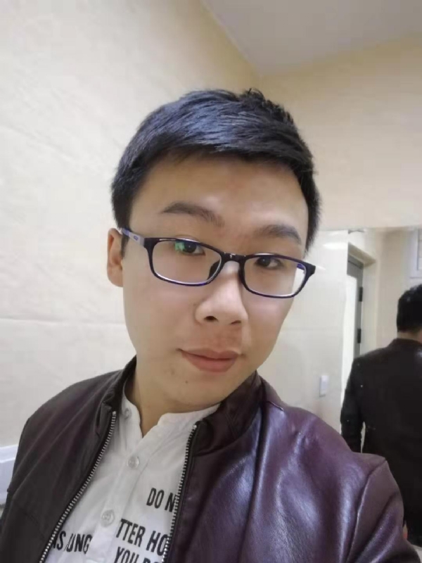 白色的纷飞雪夜的第一张照片--宁德相亲服务中心