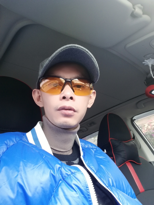 愿得一人心的第一张照片--宁德相亲服务中心