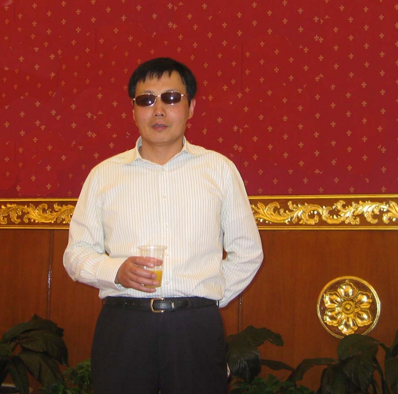 威胜的第二张照片--宁德相亲服务中心