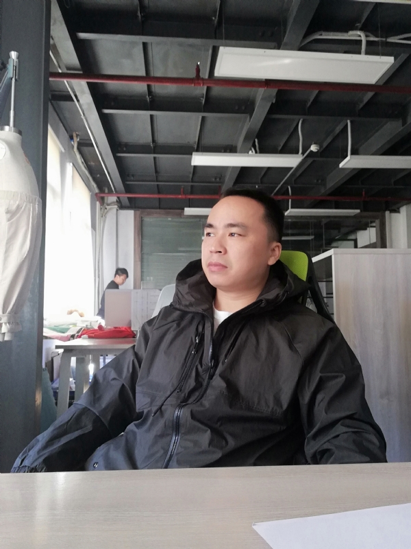 左眼皮跳跳的第一张照片--宁德相亲服务中心