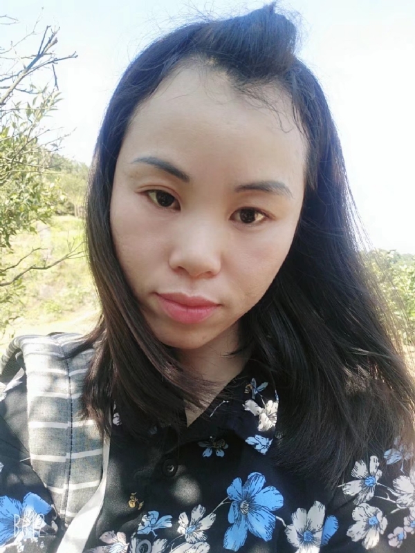 英英的第一张照片--宁德相亲服务中心