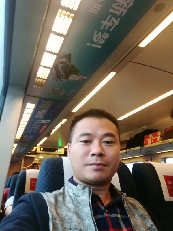 等爱的人的第一张照片--宁德相亲服务中心