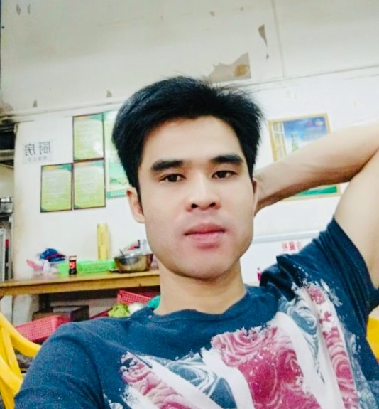 Huang的第一张照片--宁德相亲服务中心