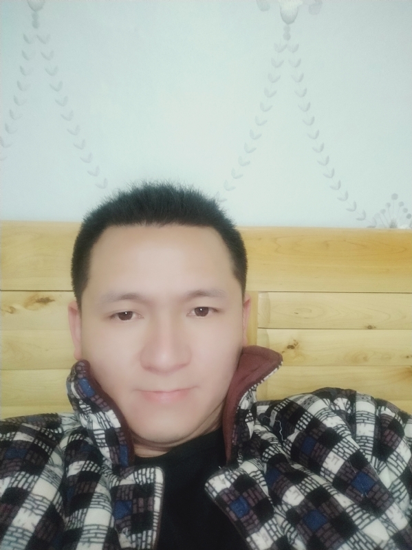 寻找一个真实的她的第一张照片--宁德相亲服务中心