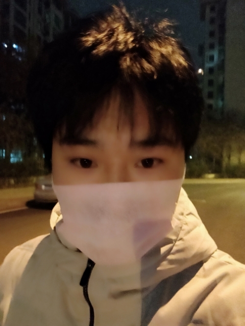 偏丶执的第一张照片--宁德相亲服务中心