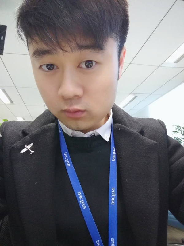 择一爱与被爱的第一张照片--宁德相亲服务中心