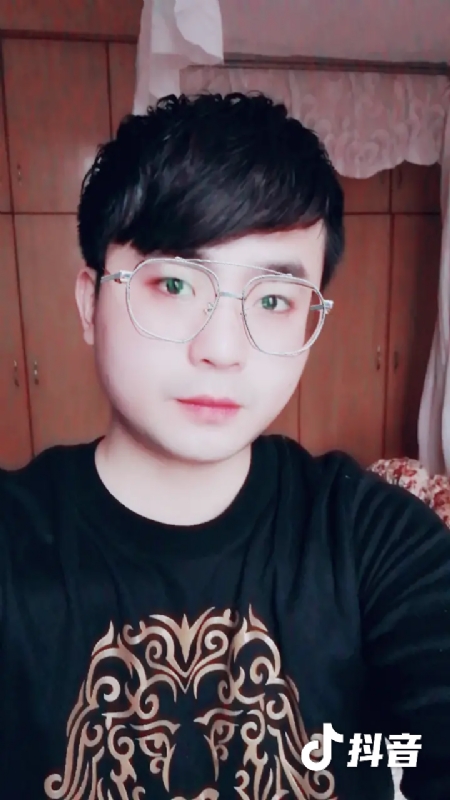 哎呦哥哥的第二张照片--宁德相亲服务中心