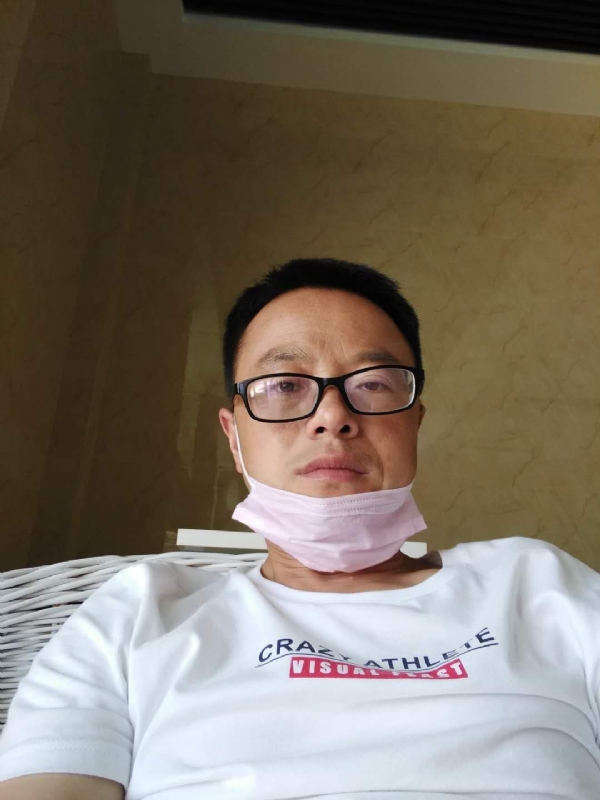 小马奔腾的第一张照片--宁德相亲服务中心