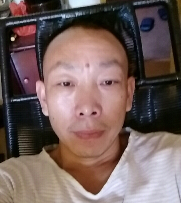 寻爱的第一张照片--宁德相亲服务中心