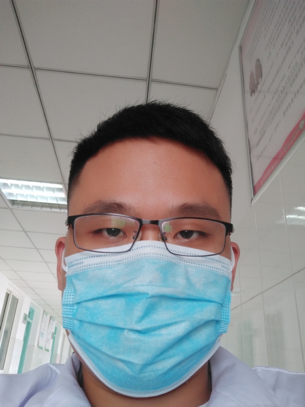 风轻云淡的第一张照片--宁德相亲服务中心