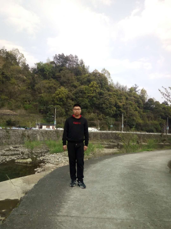 等着上钩的鱼的第二张照片--宁德相亲服务中心