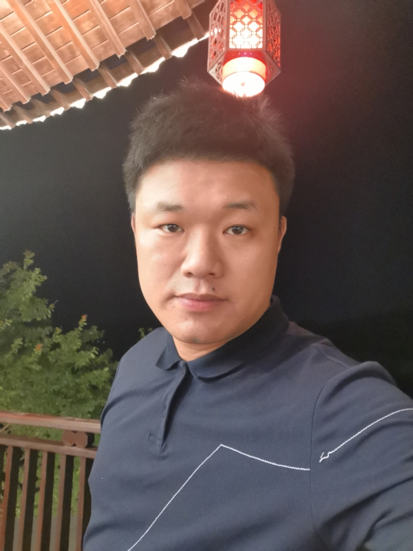 耿直boy的第一张照片--宁德相亲服务中心