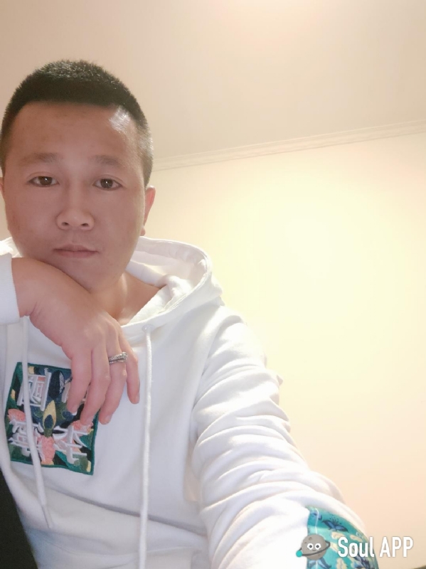 Away的第一张照片--宁德相亲服务中心