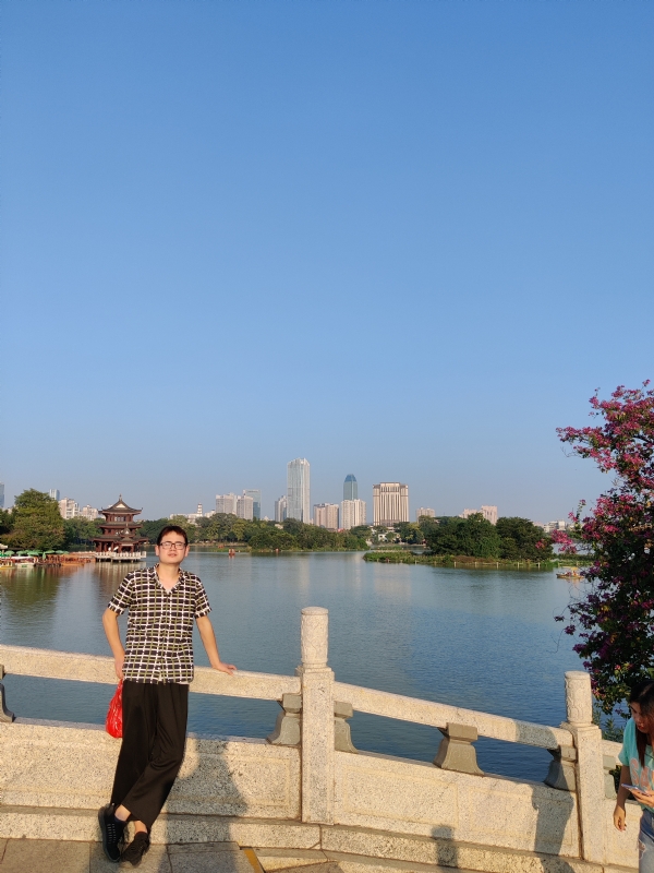 萍水相逢晏的第一张照片--宁德相亲服务中心