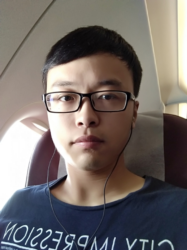 在水一方的第二张照片--宁德相亲服务中心