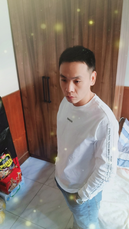 没有蜡笔的小航的第三张照片--宁德相亲服务中心