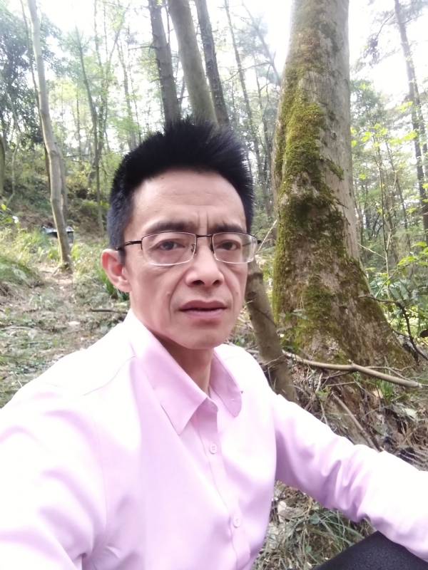 吴彬的第一张照片--宁德相亲服务中心