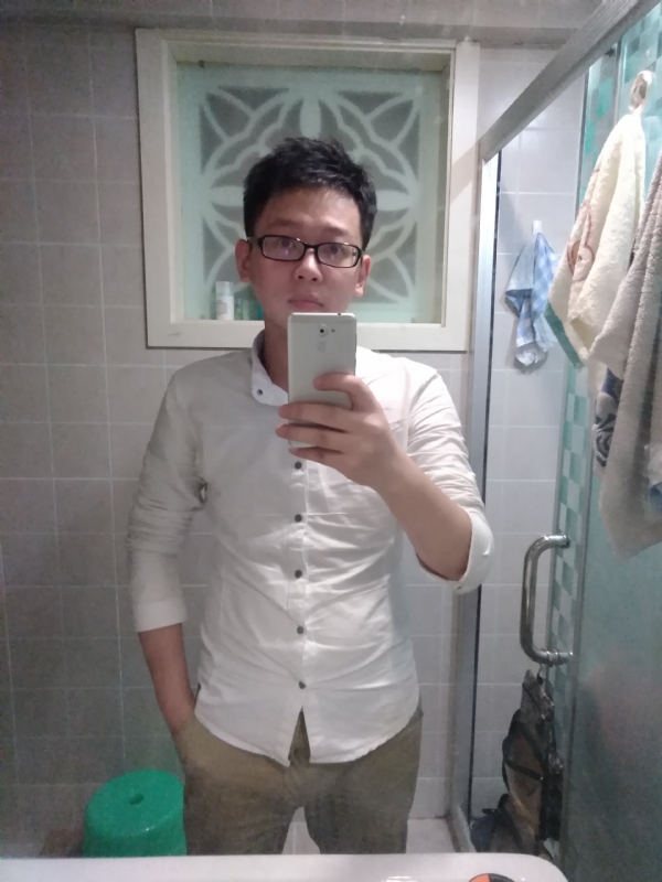 花谢魂伤的第二张照片--宁德相亲服务中心