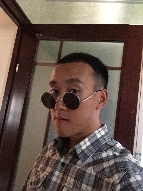 悲喜的第一张照片--宁德相亲服务中心