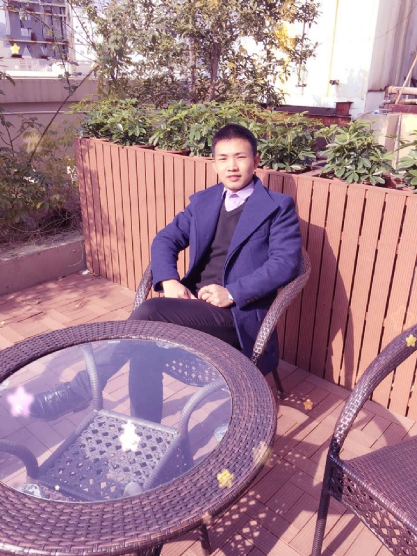 周哥哥的第一张照片--宁德相亲服务中心