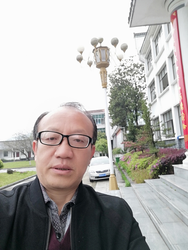 玫瑰祥云的第二张照片--宁德相亲服务中心