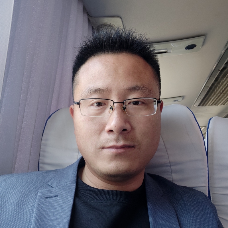 桑业挺的第一张照片--宁德相亲服务中心