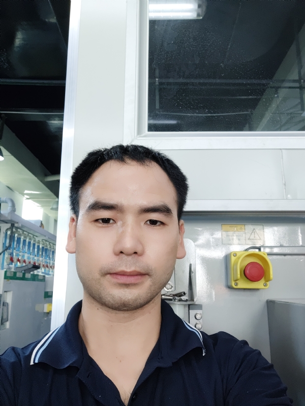 黄伟的第一张照片--宁德相亲服务中心