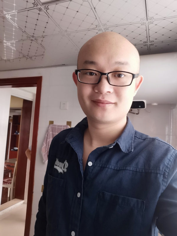 凝望远方的第一张照片--宁德相亲服务中心