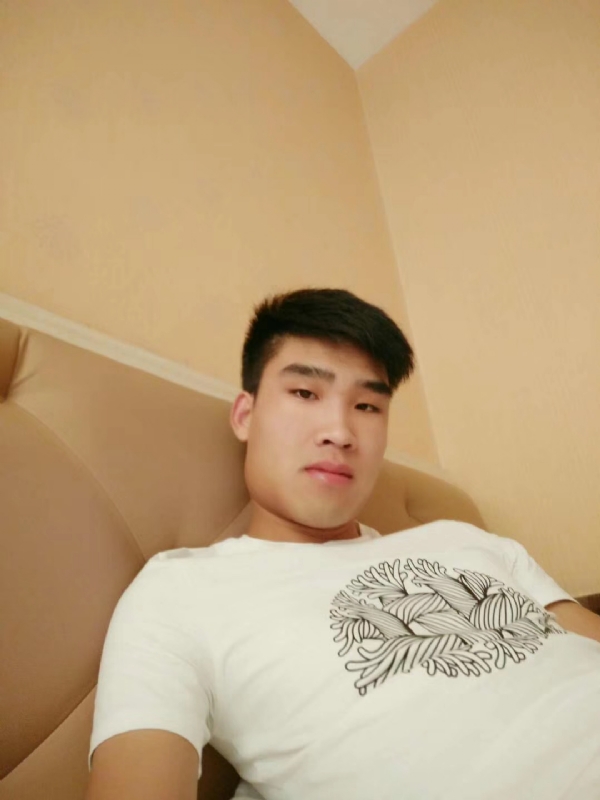 谁不曾孤单上路的第二张照片--宁德相亲服务中心