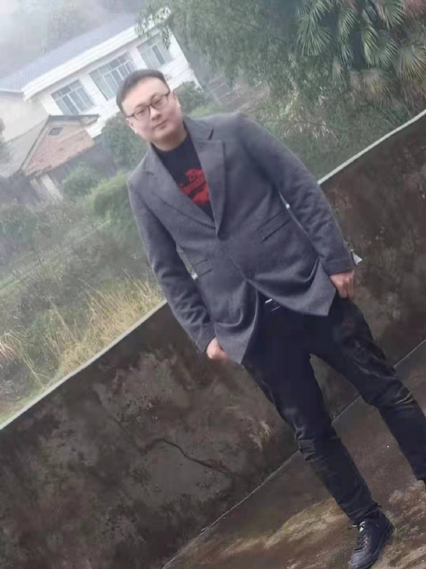 冰城的第二张照片--宁德相亲服务中心